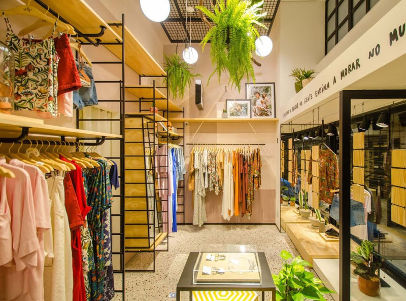 thiet-ke-shop-quan-ao-10