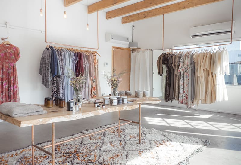 thiết kế shop quần áo nữ 3