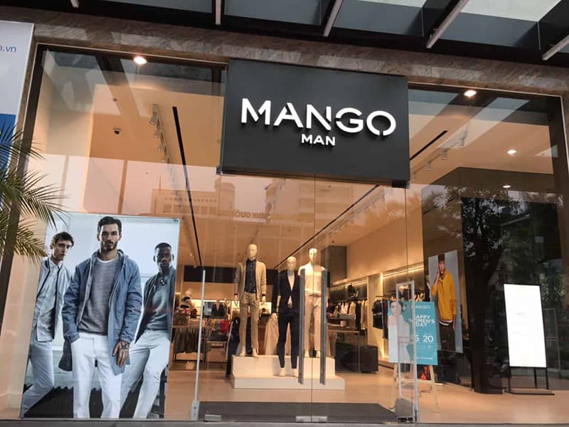 thiết kế shop quần áo nữ 5