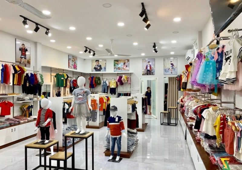 thiet-ke-shop-quan-ao-tre-em-4